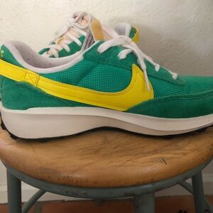 Nike waffle debut vintage stadium green shoes
